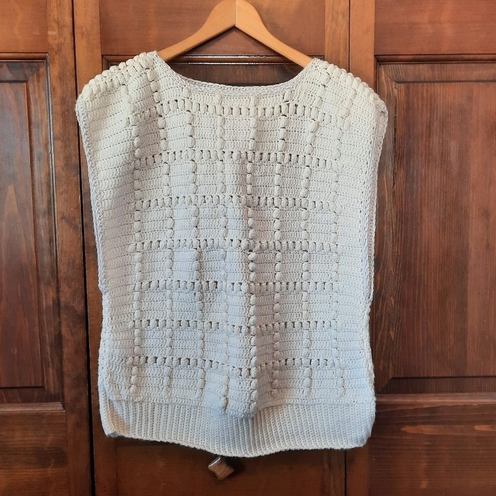 Vintage handmade cream 3D grid texture knit pullover sweater vest